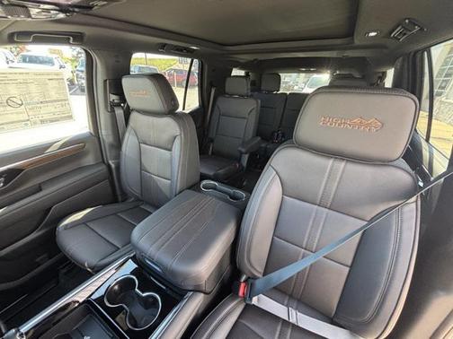 2026 Chevrolet Tahoe 4WD High Country