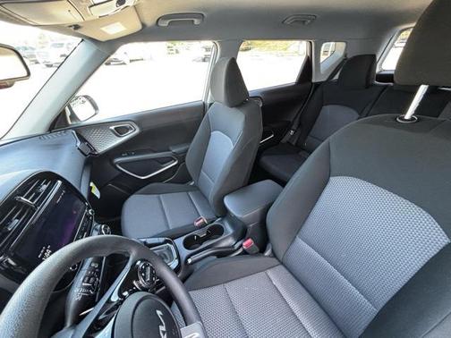 2025 Kia Soul S