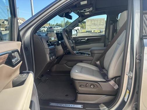 2026 Chevrolet Suburban Z71, 4WD