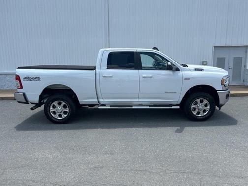 2020 RAM 2500 Big Horn Crew Cab 4X4 6'4' Box