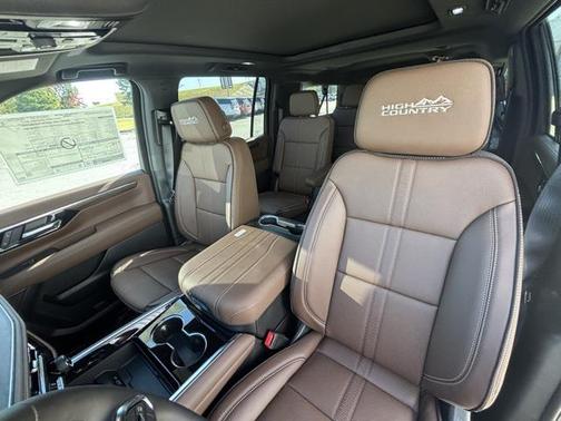 2026 Chevrolet Suburban High Country, 4WD