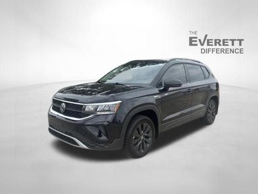 Deep Black 2024 Volkswagen Taos 1.5T S
