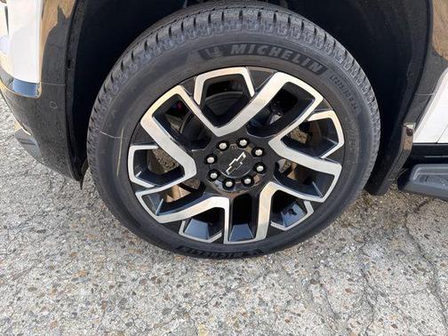 2024 Chevrolet Silverado EV RST