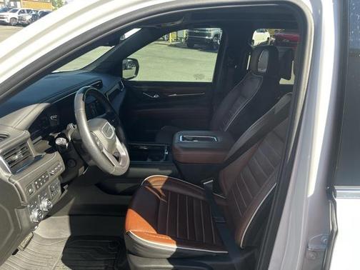 2024 GMC Yukon XL Denali Ultimate