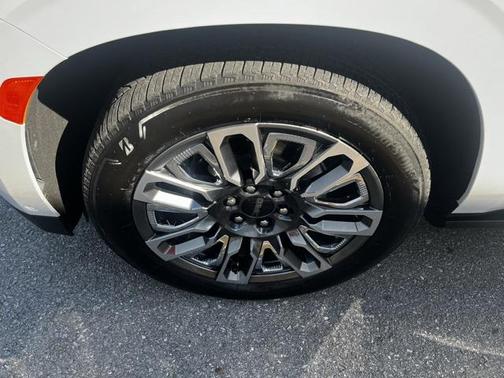 2024 GMC Yukon XL Denali Ultimate