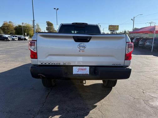 2017 Nissan Titan XD S