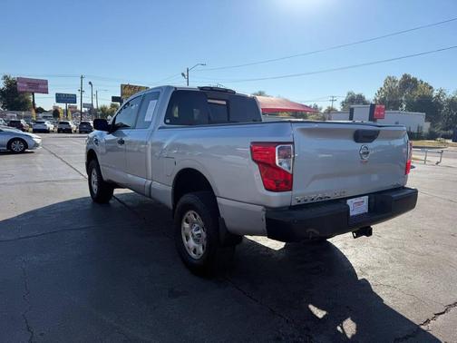 2017 Nissan Titan XD S
