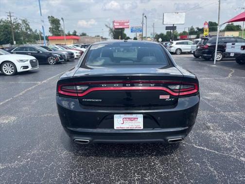 2018 Dodge Charger SXT
