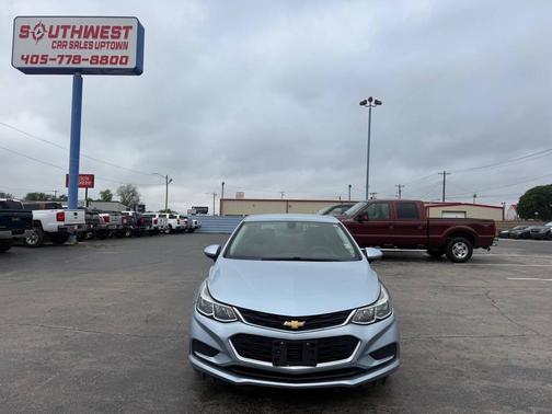 2018 Chevrolet Cruze LS