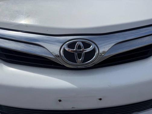 2013 Toyota Camry LE