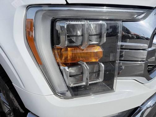 WHITE 2021 Ford F-150 XLT