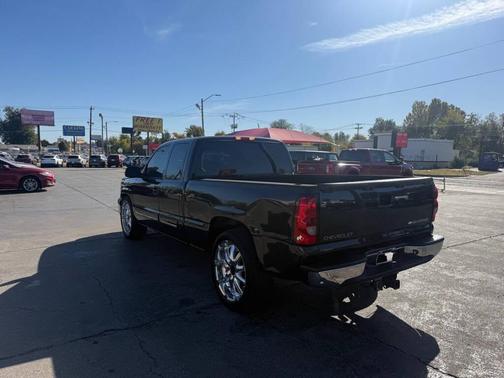 2005 Chevrolet Silverado 1500 LS Extended Cab