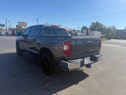 2019 Toyota Tundra SR5
