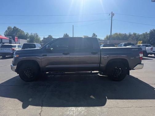 2019 Toyota Tundra SR5