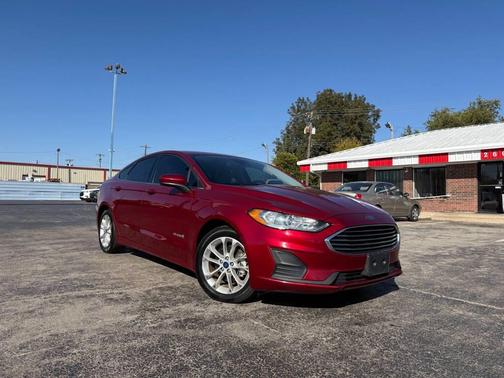 2019 Ford Fusion Hybrid SE