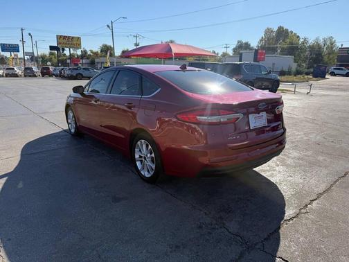 2019 Ford Fusion Hybrid SE