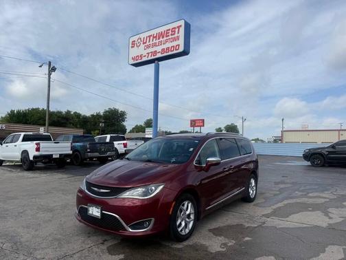 Velvet Red Pearlcoat 2020 Chrysler Pacifica Limited
