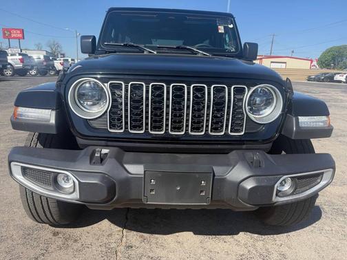 Black Clearcoat 2025 Jeep Wrangler 4xe Sahara