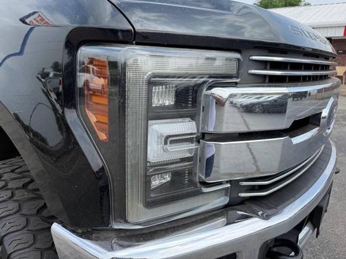 Shadow Black 2017 Ford F-350 Lariat