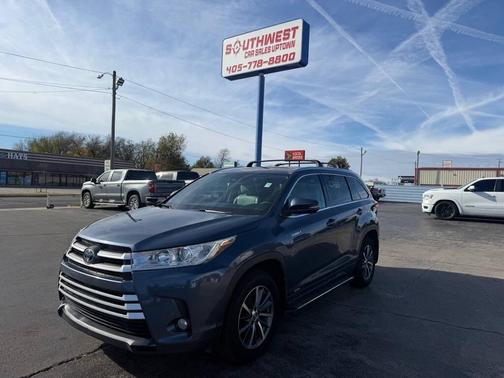 2017 Toyota Highlander Hybrid XLE