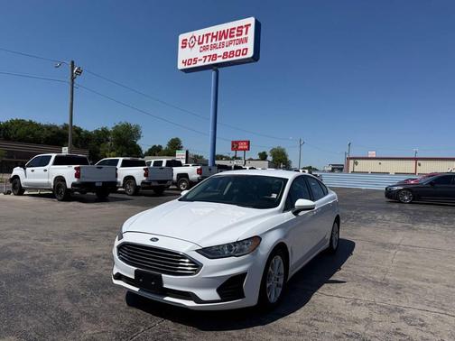 Oxford White 2020 Ford Fusion Hybrid SE