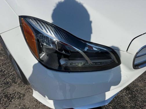 WHITE 2016 Mercedes-Benz E-Class E 350 4dr Sedan
