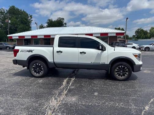 2018 Nissan Titan PRO-4X