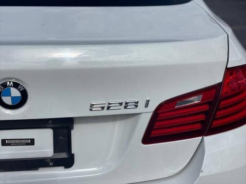 2016 BMW 528 528i 4dr Sedan