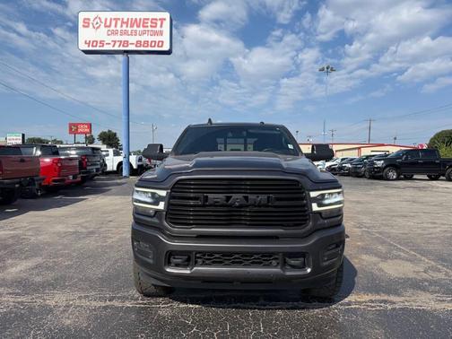 2020 RAM 2500 Laramie Crew Cab 4X4 6'4' Box