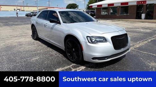 2021 Chrysler 300 Touring