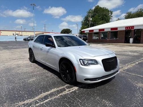 2021 Chrysler 300 Touring