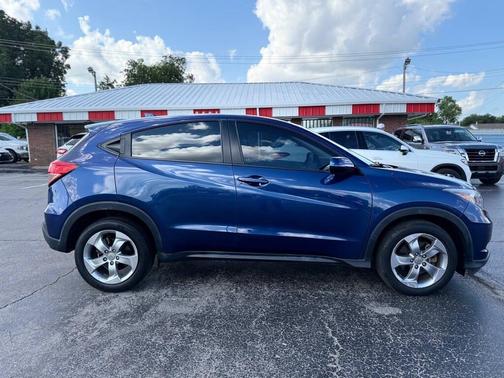 2017 Honda HR-V LX