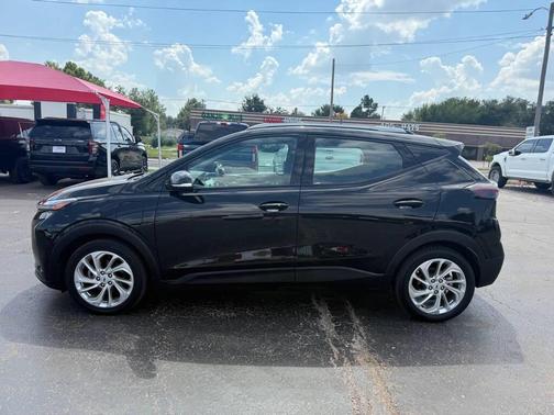 2023 Chevrolet Bolt EUV FWD LT