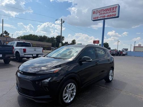 2023 Chevrolet Bolt EUV FWD LT