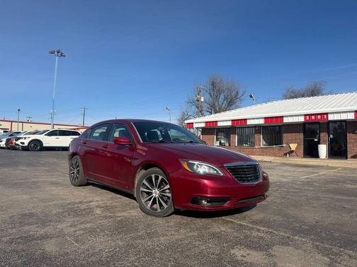 Deep Cherry Red Crystal Pearlcoat 2014 Chrysler 200 Touring