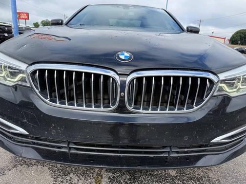 BLACK 2019 BMW 540 xDrive