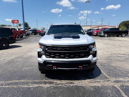 2022 Chevrolet Silverado 1500 Custom Trail Boss