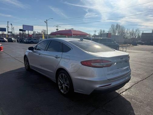 2019 Ford Fusion SEL