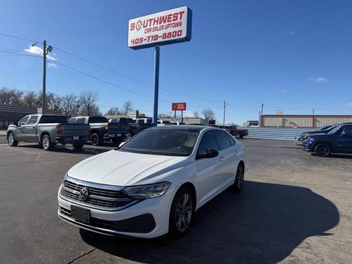 2022 Volkswagen Jetta 1.5T SE