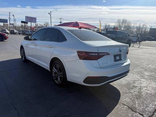 2022 Volkswagen Jetta 1.5T SE