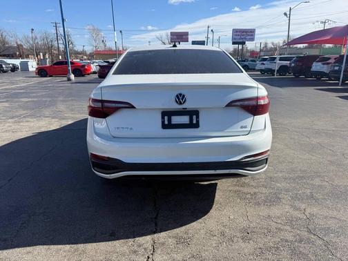 2022 Volkswagen Jetta 1.5T SE