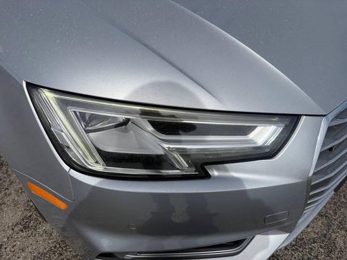 Florett Silver Metallic 2018 Audi A4 2.0T Premium Plus