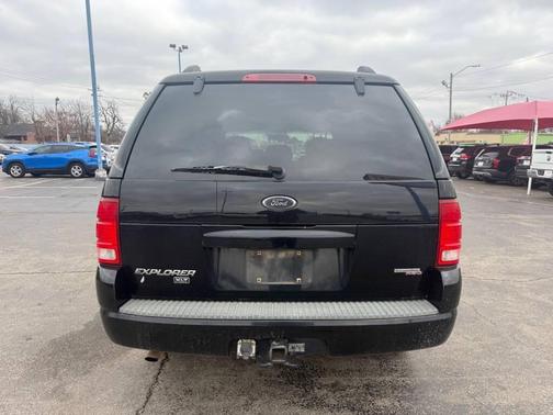 2005 Ford Explorer XLT