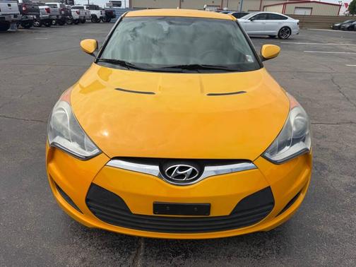 2013 Hyundai Veloster Base
