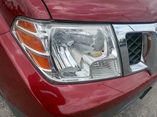 Cayenne Red Metallic 2021 Nissan Frontier S
