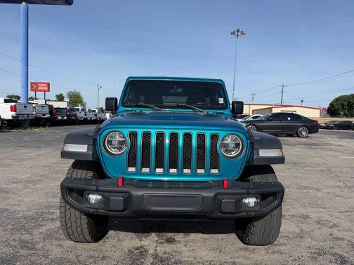 Bikini Pearlcoat 2020 Jeep Wrangler Unlimited Rubicon