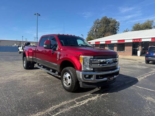 2017 Ford F-350 Lariat