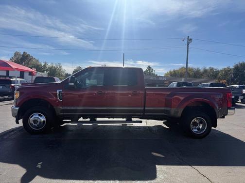 2017 Ford F-350 Lariat