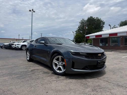 Shadow Gray Metallic 2019 Chevrolet Camaro 1LT