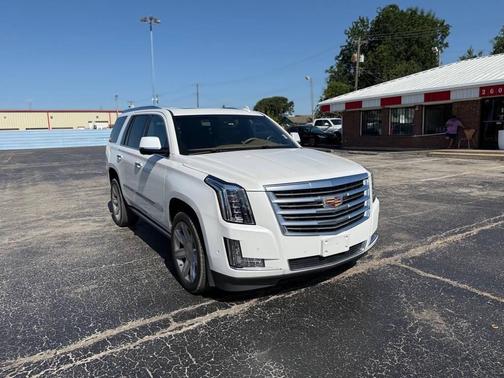 2017 Cadillac Escalade Platinum